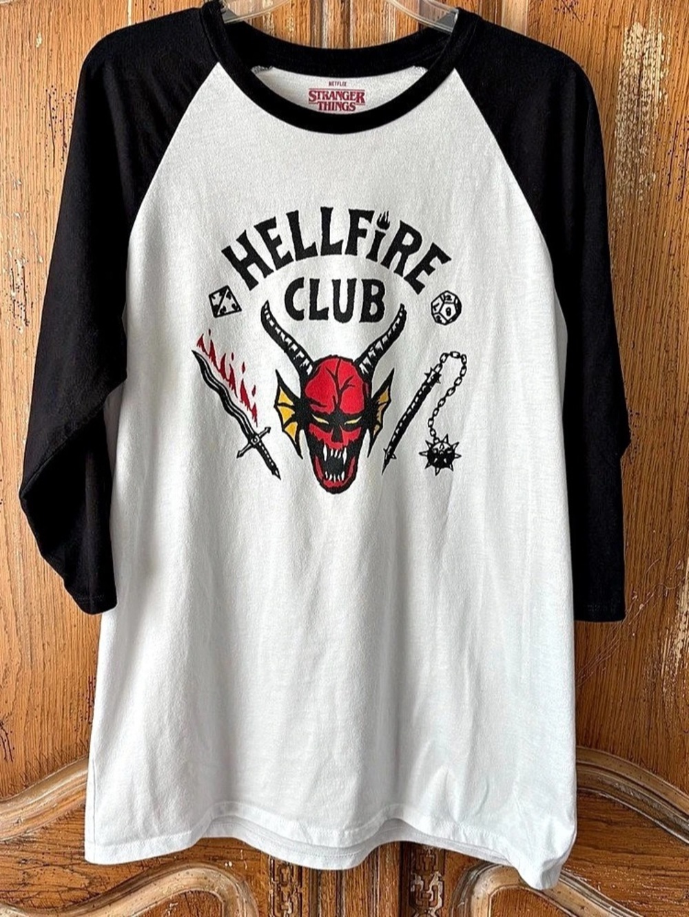 Netflix Hellfire Club Raglan Long Sleeve Tee in White & Black Size XL Like New